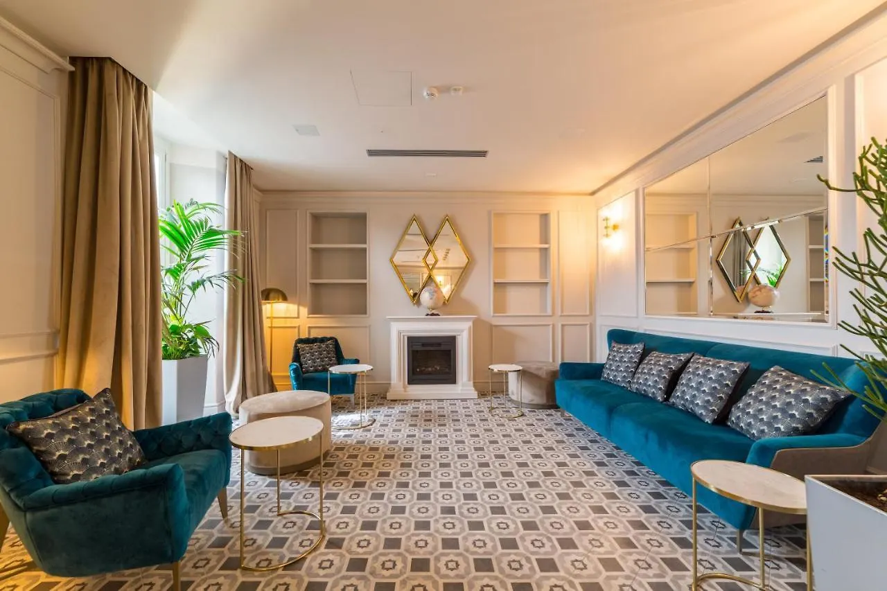 Palazzo 42 - Boutique Hotel & Suites Pistoia Italy