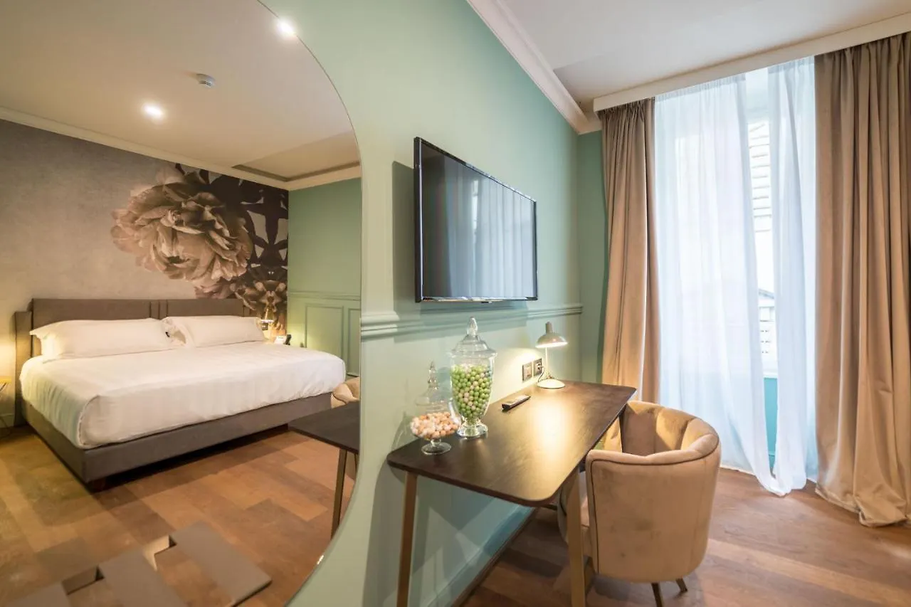 Palazzo 42 - Boutique Hotel & Suites Pistoia Italy